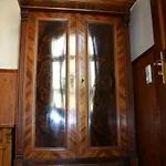 Pensionszimmer Unicat ゲストハウス