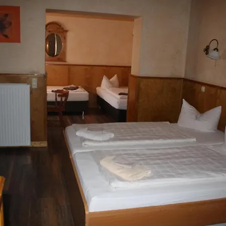 Pensionszimmer Unicat Гостевой дом Потсдам