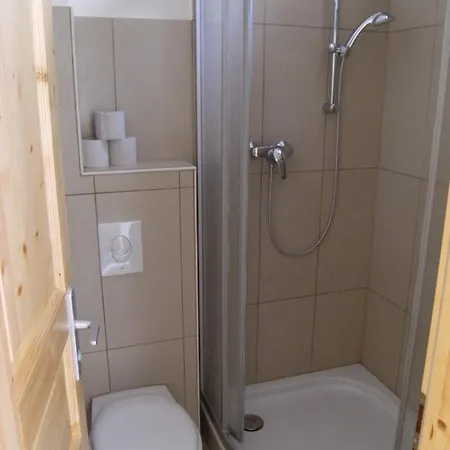 Pensionszimmer Unicat 3*