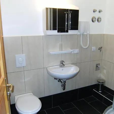 Гостевой дом Pensionszimmer Unicat Потсдам