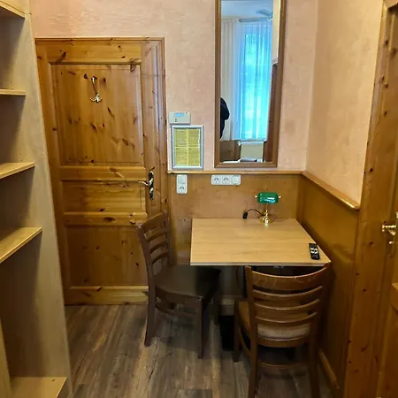 Guest house Pensionszimmer Unicat