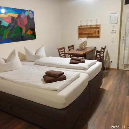 Pensionszimmer Unicat Guest house