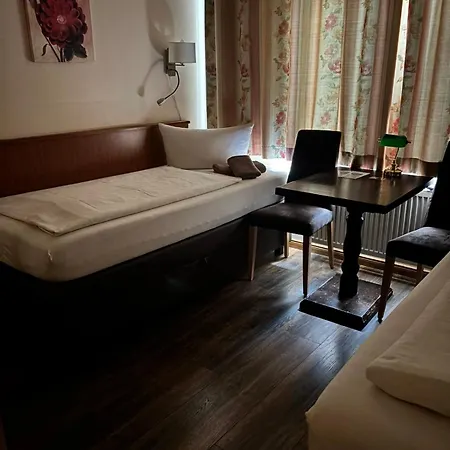 Pensionszimmer Unicat 3* Потсдам