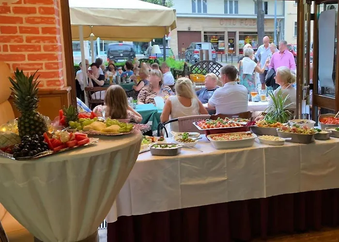 Pensionszimmer Unicat Pensjonat 3*