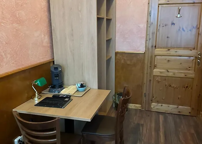 Pensionszimmer Unicat 3*