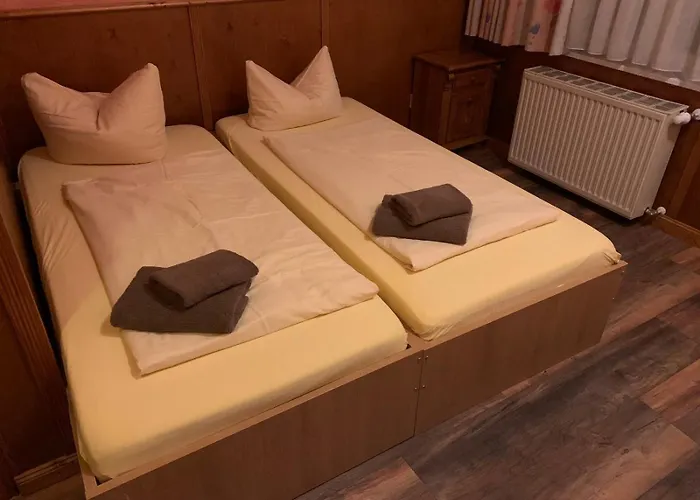Pensjonat Pensionszimmer Unicat 3*